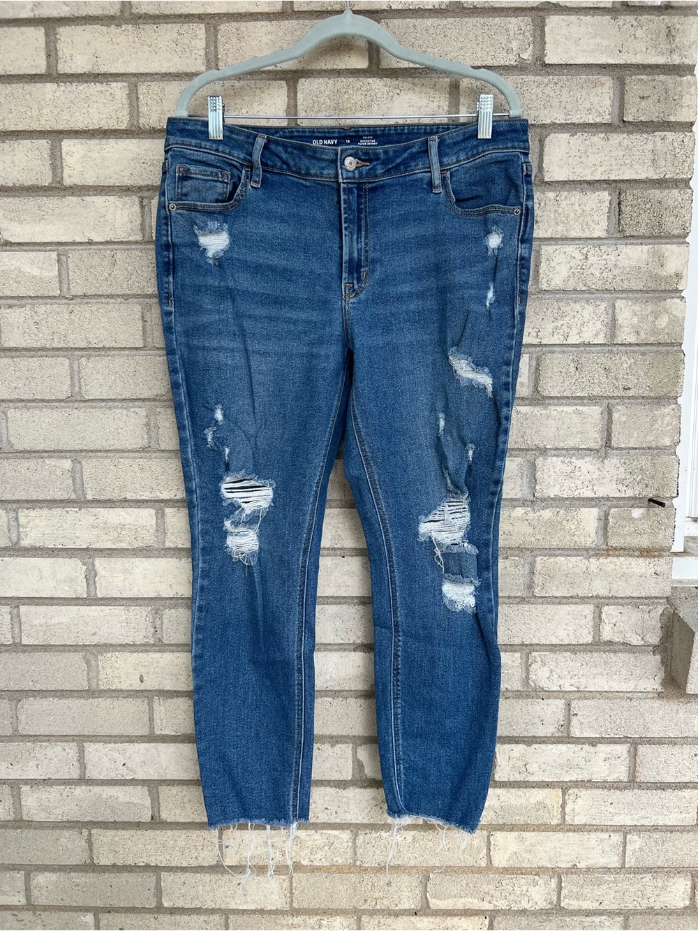Old Navy Rockstar Super Skinny Distressed Raw Hem Jeans 14